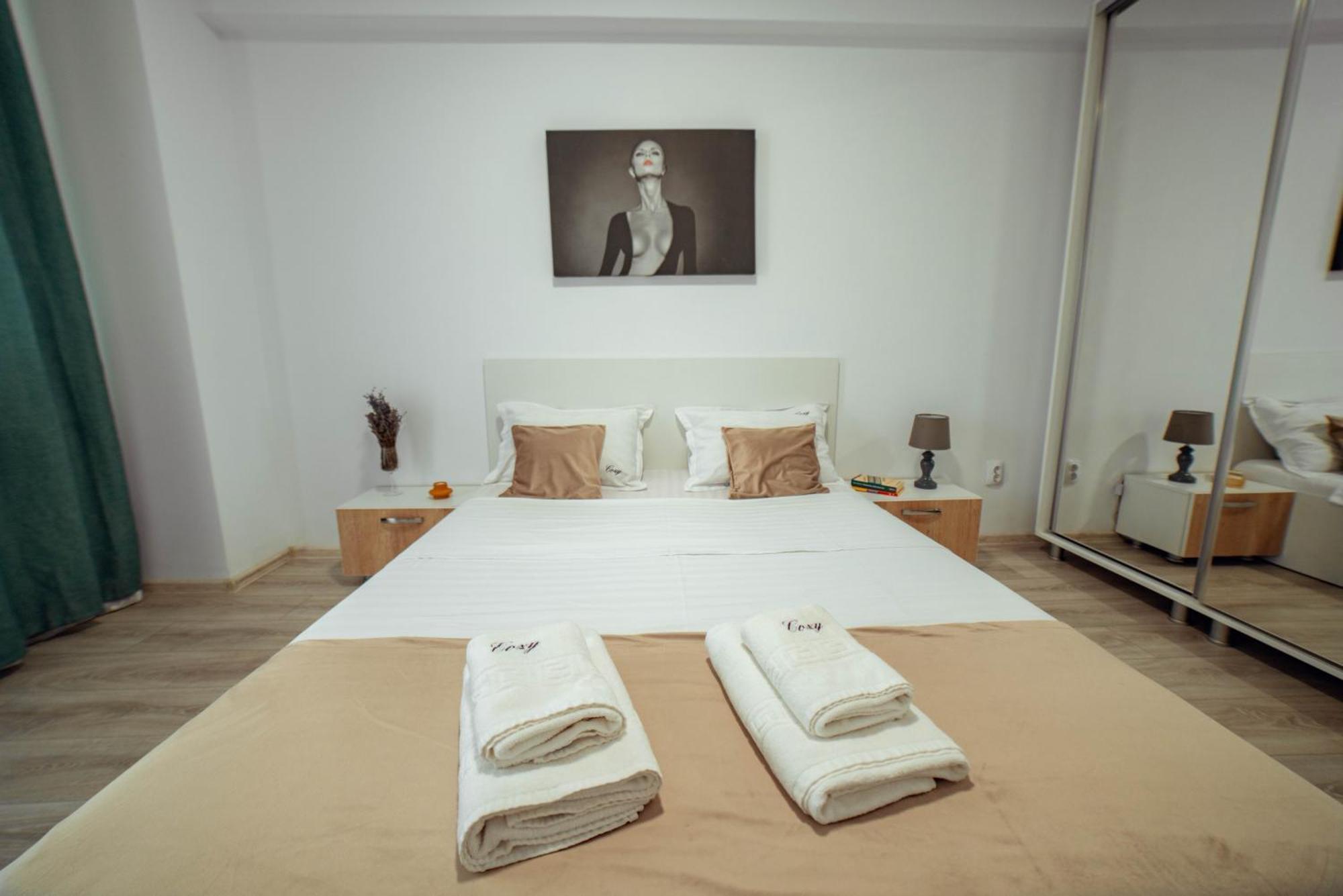 Cozy Apartments - One Residence Яссы Экстерьер фото